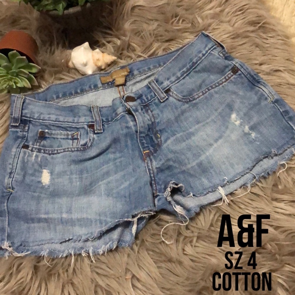 Abercrombie & Fitch-Denim Shorts-Sz 4-Custom Cut-Raw Edge Hem-EUC